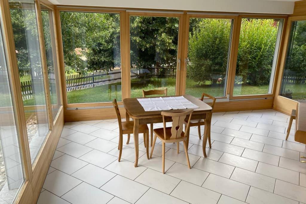 Ferienwohnung Fuer 5 Personen In Cumpadials, Inmitten Der Surselva Sumvitg Extérieur photo