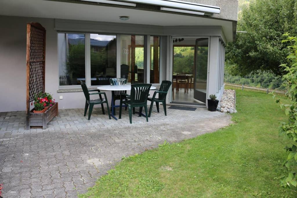 Ferienwohnung Fuer 5 Personen In Cumpadials, Inmitten Der Surselva Sumvitg Extérieur photo