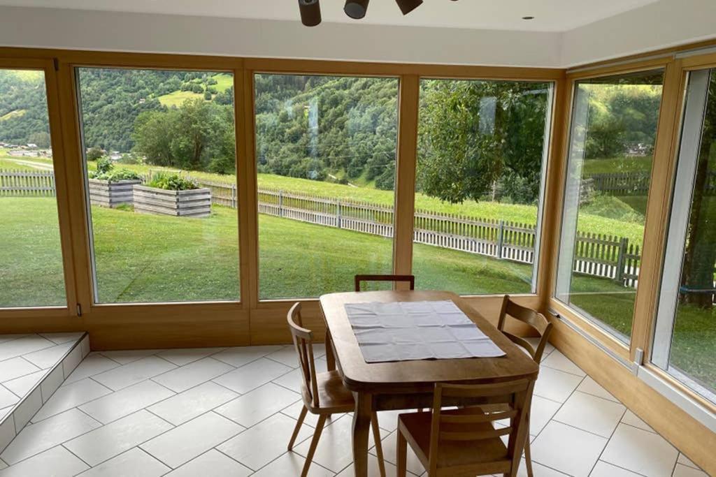 Ferienwohnung Fuer 5 Personen In Cumpadials, Inmitten Der Surselva Sumvitg Extérieur photo
