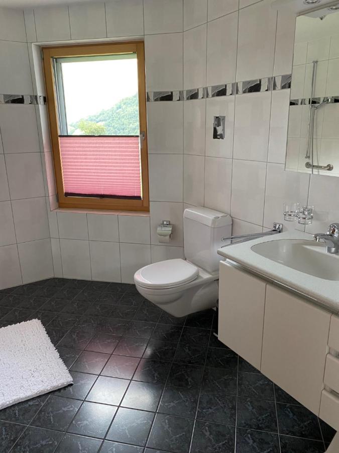 Ferienwohnung Fuer 5 Personen In Cumpadials, Inmitten Der Surselva Sumvitg Extérieur photo